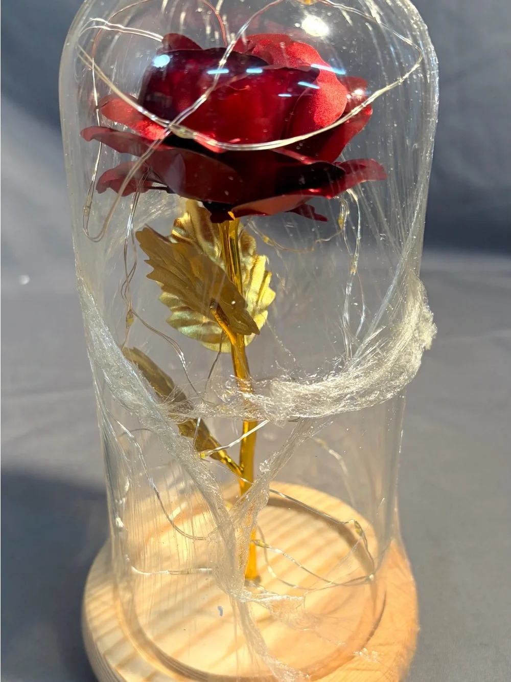 LED Gold Stem Red Rose Dome - Decorative Home Accent